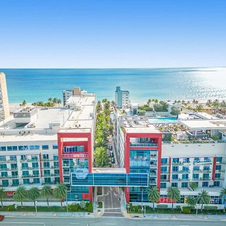 Best Stay - Rooftop Pool - Hollywood Beach Board - Walk Экстерьер фото
