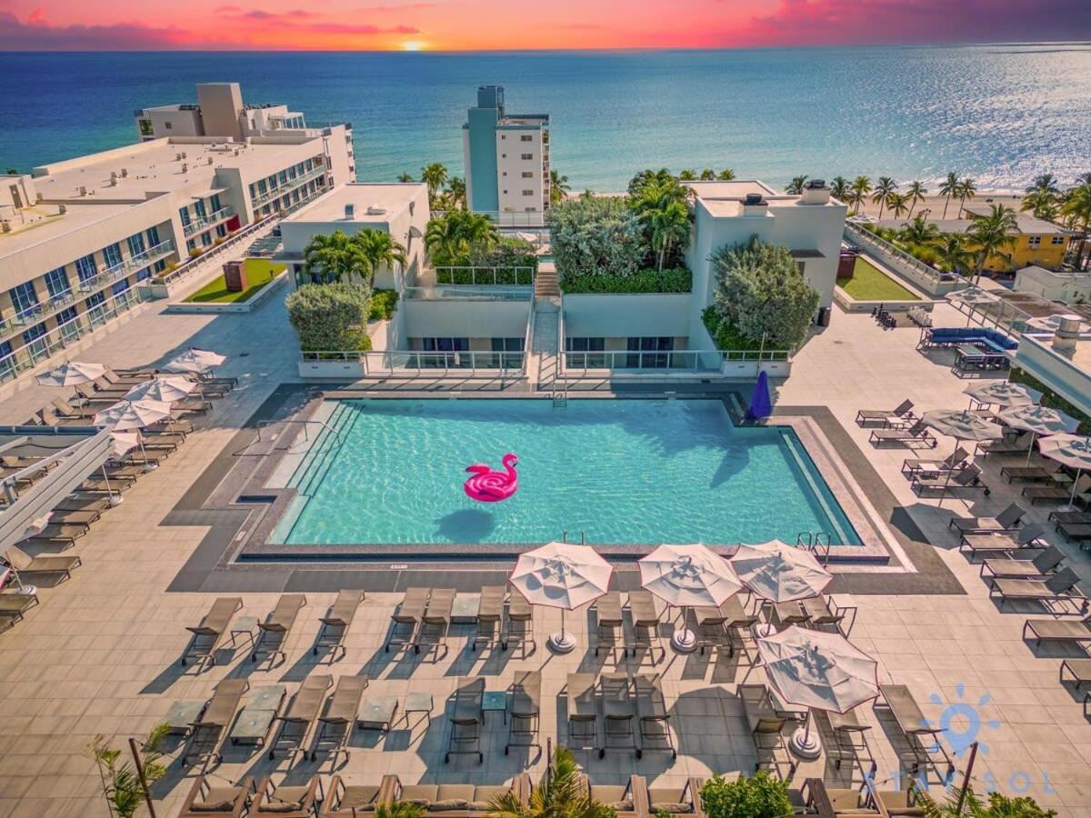 Best Stay - Rooftop Pool - Hollywood Beach Board - Walk Экстерьер фото