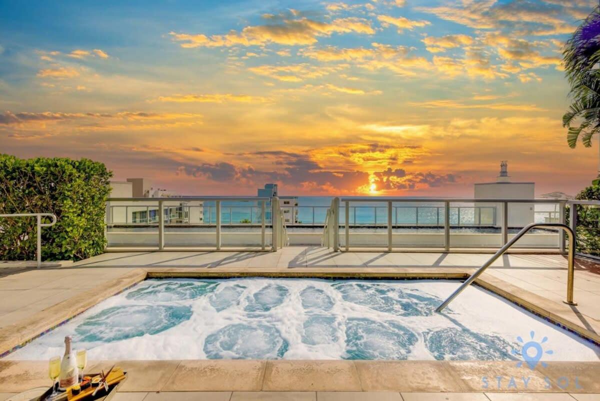 Best Stay - Rooftop Pool - Hollywood Beach Board - Walk Экстерьер фото