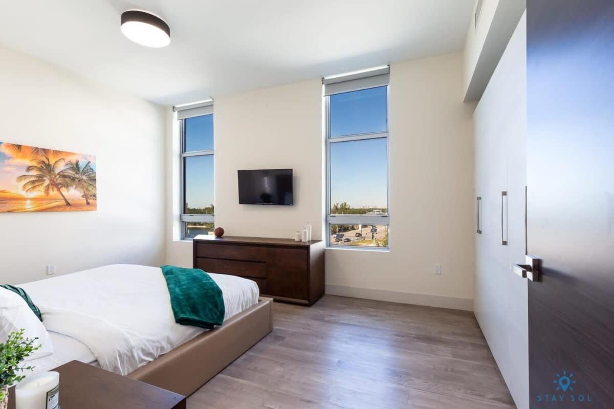 Best Stay - Rooftop Pool - Hollywood Beach Board - Walk Экстерьер фото
